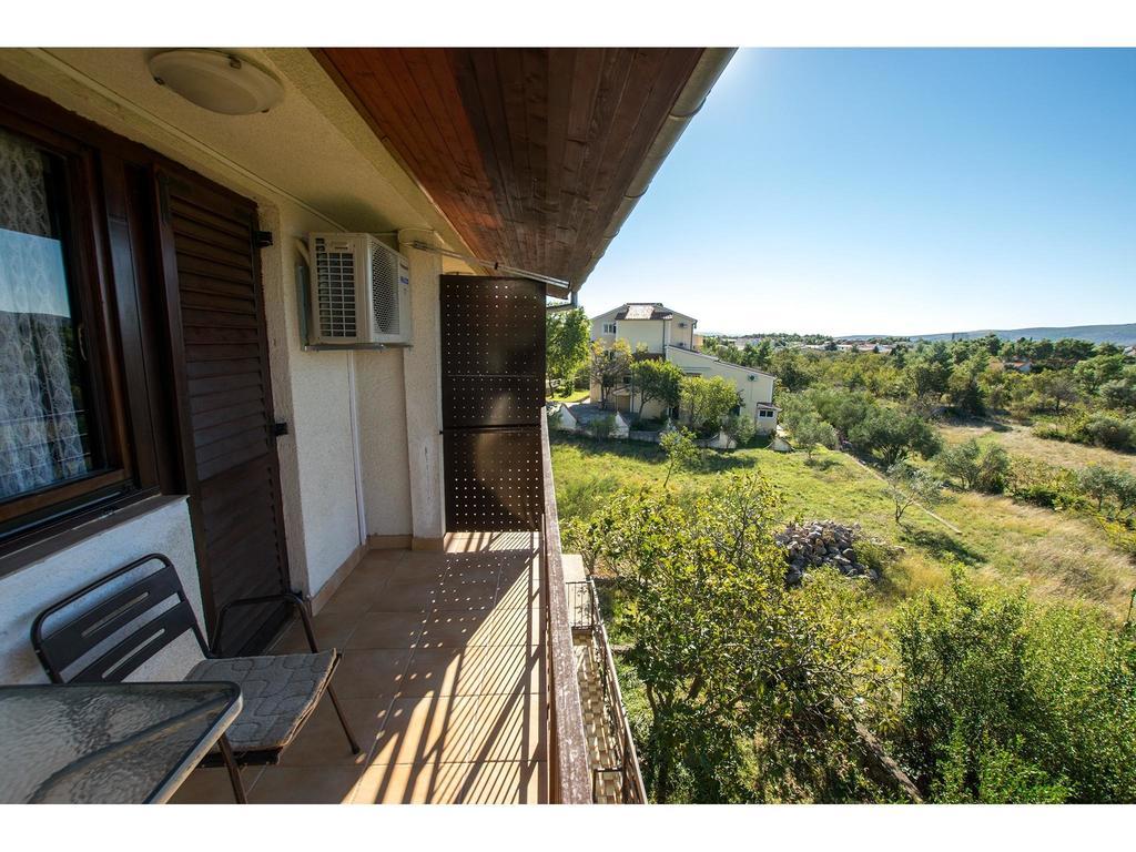 Apartments Velebit Starigrad Paklenica Buitenkant foto