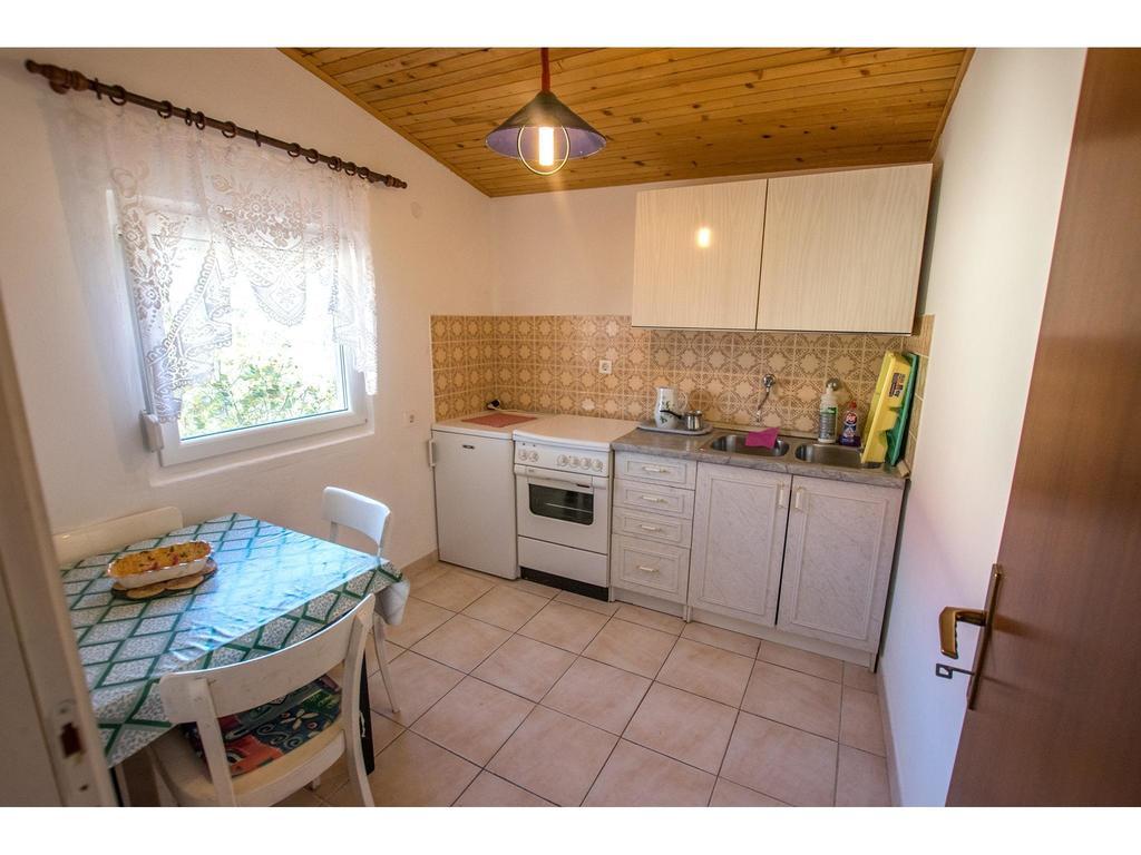 Apartments Velebit Starigrad Paklenica Buitenkant foto