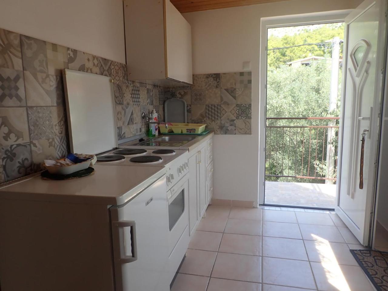 Apartments Velebit Starigrad Paklenica Buitenkant foto